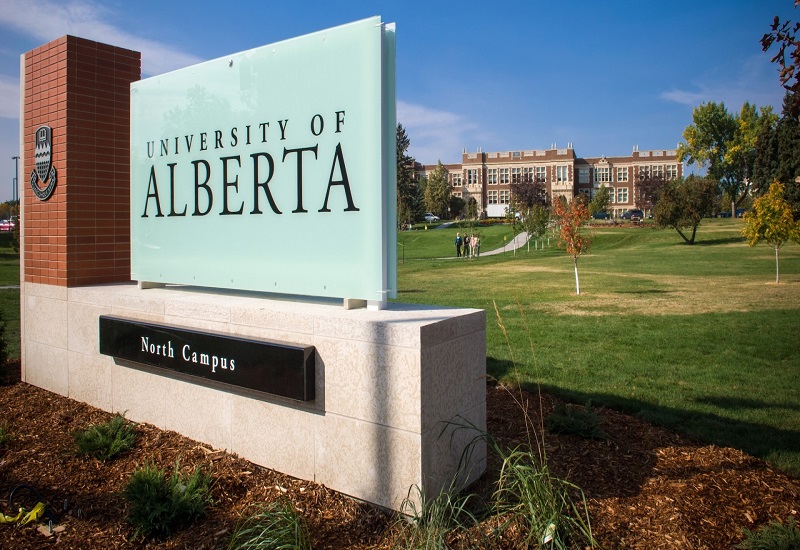 شهریه برای تجصیل در دانشگاه های کانادا