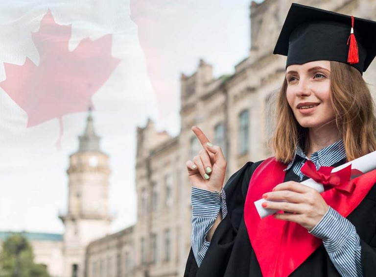 آشنایی با تبدیل ویزای توریستی به تحصیلی در کانادا